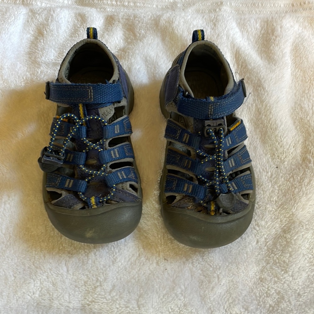 Keen sandals kids